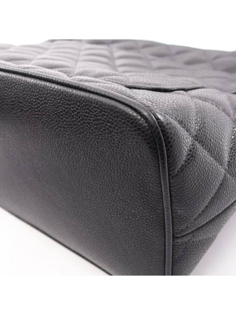 Chanel Tote Bag Reissue Black Caviar Leather